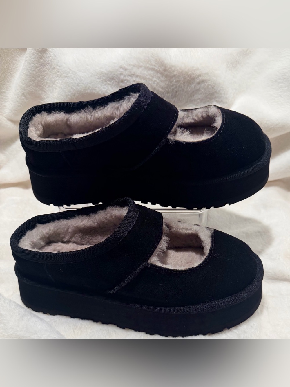 New UGG Bea Mary Jane Platform Black Suede Sheepskin Slippers Shoes Sz 7